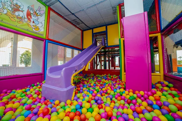 Alannia Costa Blanca