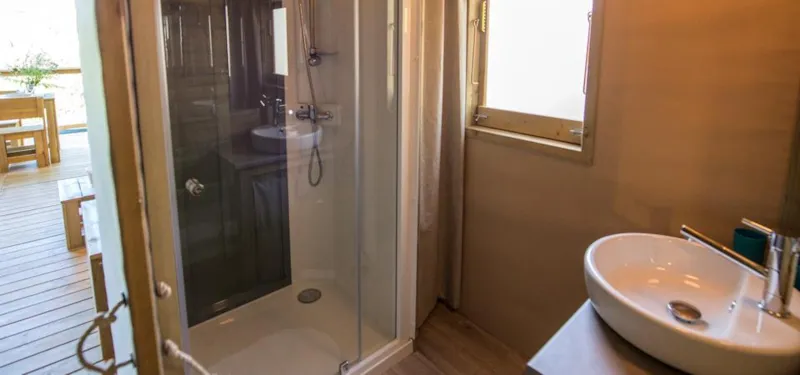 Chalet Lodge Premium Tv 43M² - 2 Chambres + Terrasse Couverte