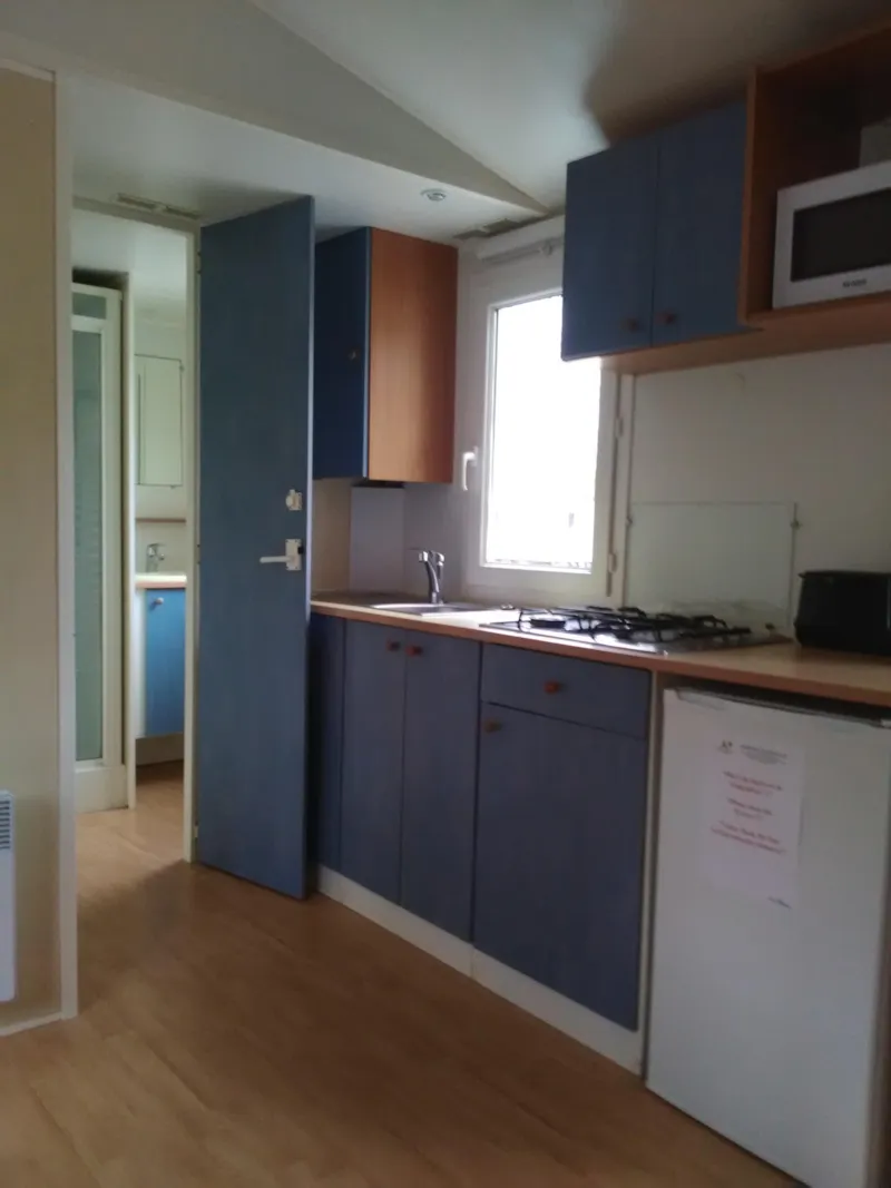 Mobil Home Confort 26M² - 2 Chambres + Terrasse Semi Couverte