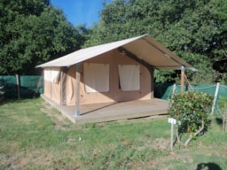 Huuraccommodatie(s) - Lodge Victoria - Zonder Sanitair - - Camping Des Peupliers