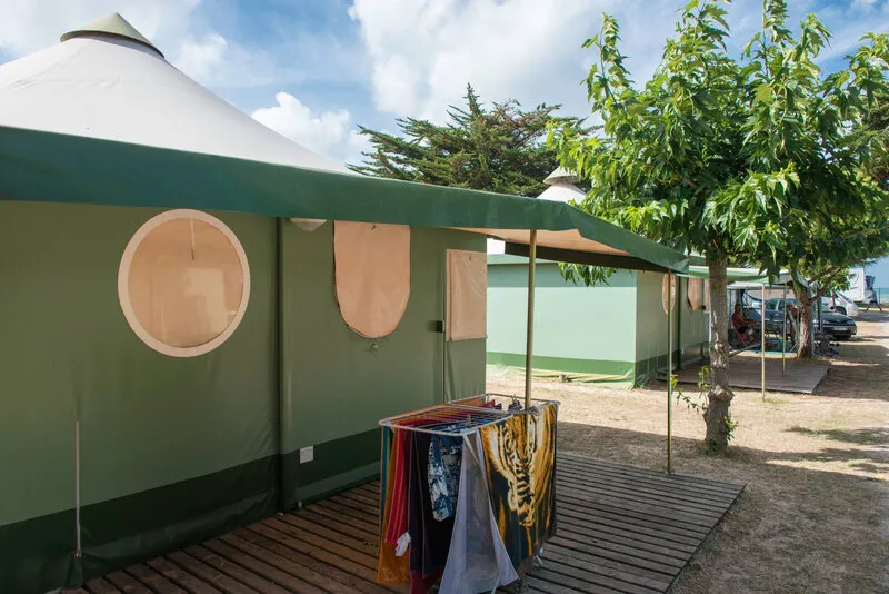 Bungalow Toilé 2 Chambres Sanitarisé D