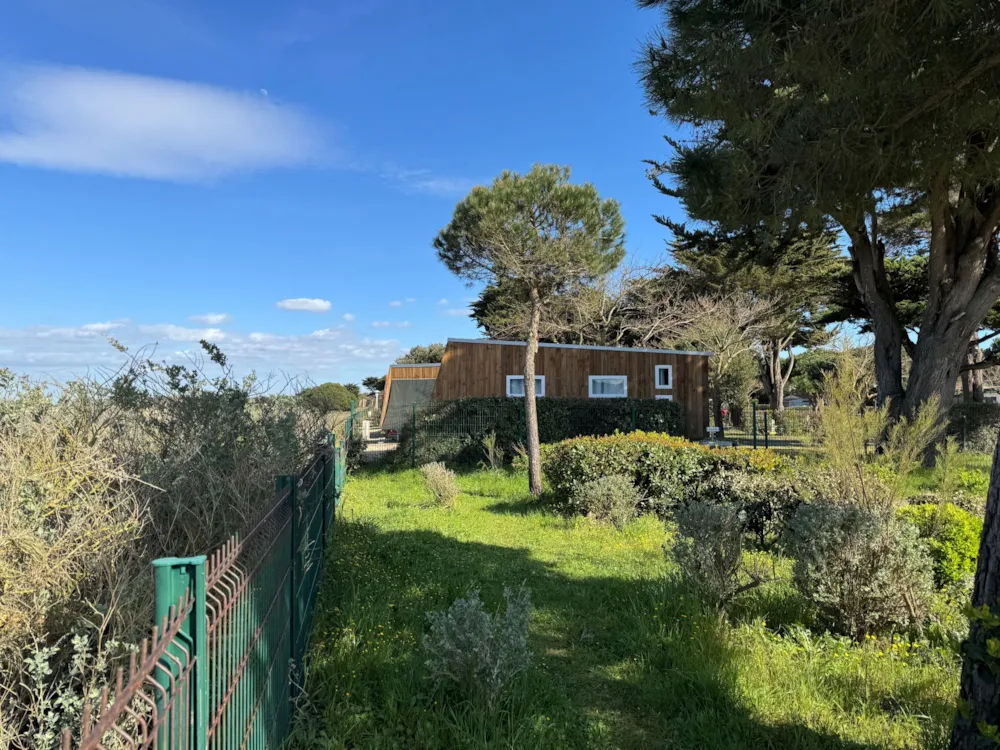 Location - Le Platin - Karlotte Vue Mer Premium - 3 Chambres -Terrasse -Tv -Clim -Plancha -Avec Sanitaires - - Flower Camping  Village Platin-Redoute