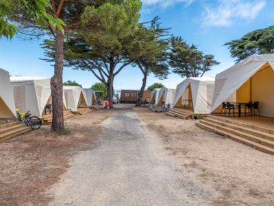 Flower Camping  Village Platin-Redoute