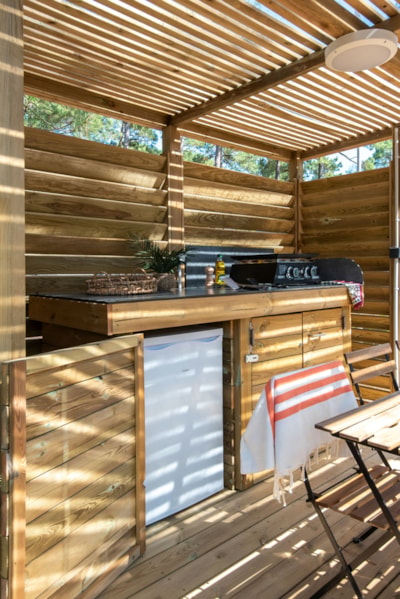 SIGNATURE Pitch with equipped terrace / D — 4