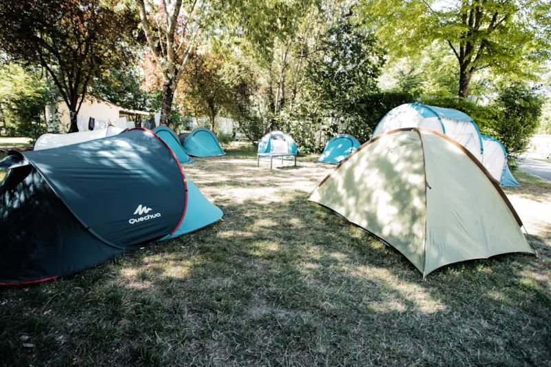 Forfait Camping 2 Personnes + Électricité