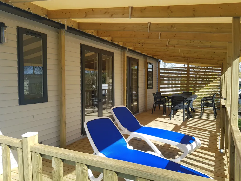 Location - "Le Plein Sud" Premium 40M² (3 Ch, 2 Sdb, Lv) - Camping Fleurs des Champs