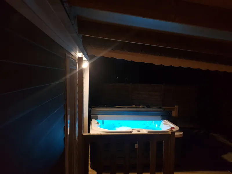 "Le Jardin Caché" Premium Privatif (2 Suites, Spa)