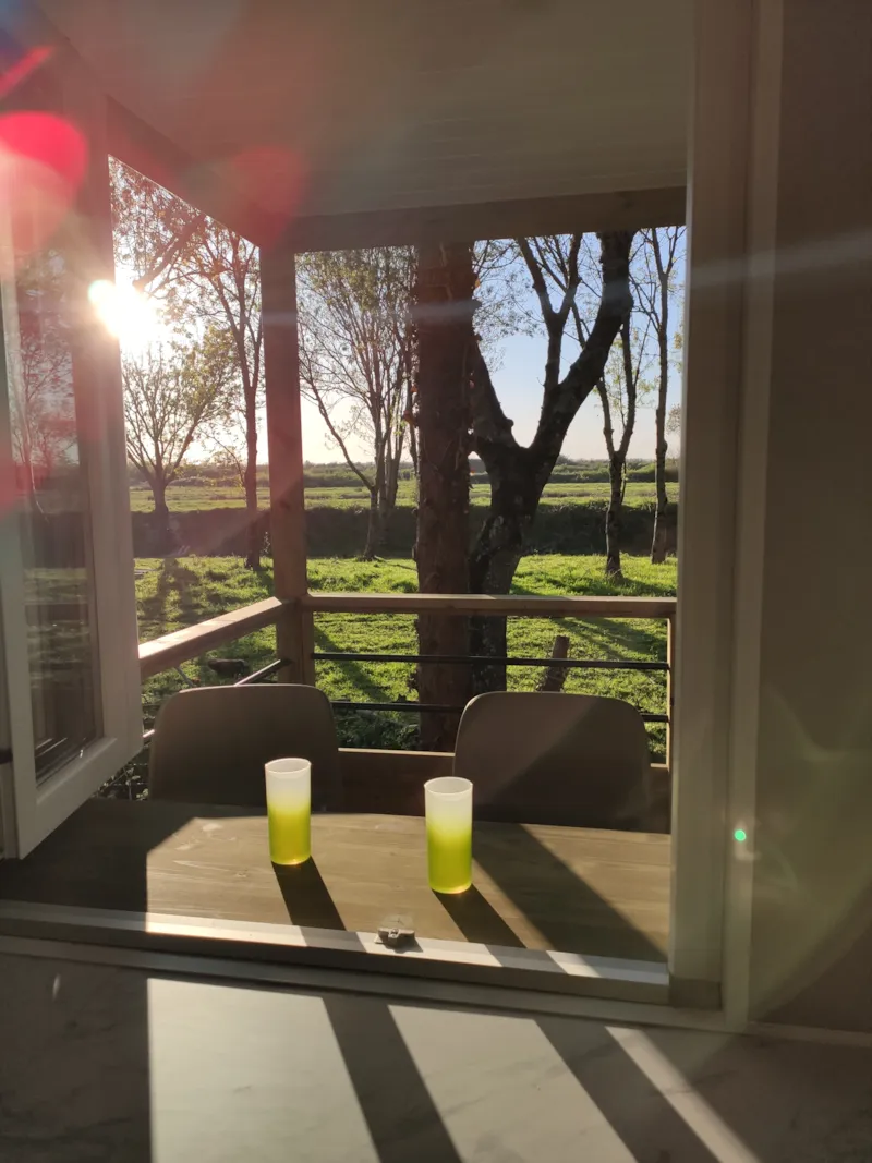 "Le Coucher De Soleil" Premium (2 Ch, Vue Ouverte, Lv)