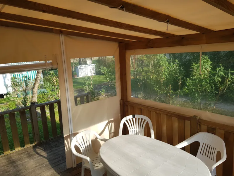 "Vénus"  + Terrasse Couverte Et Fermée