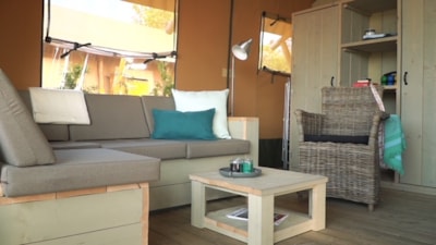 ESTRELLA or PARADIS Extra Comfort Lodge Nomad 35m2+ terrace - 6 persons — 2