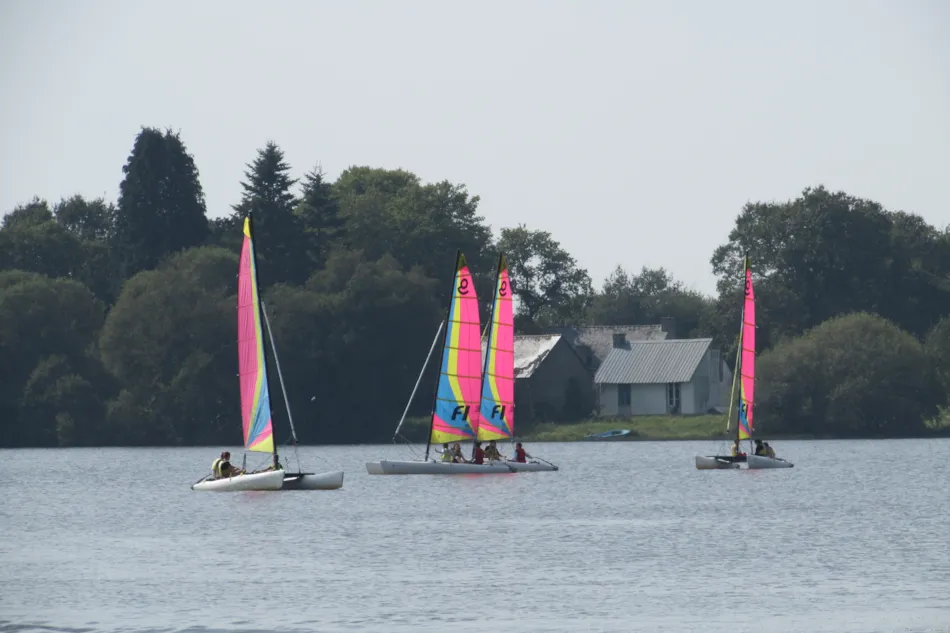 Camping Ecologique le Lac O Fées