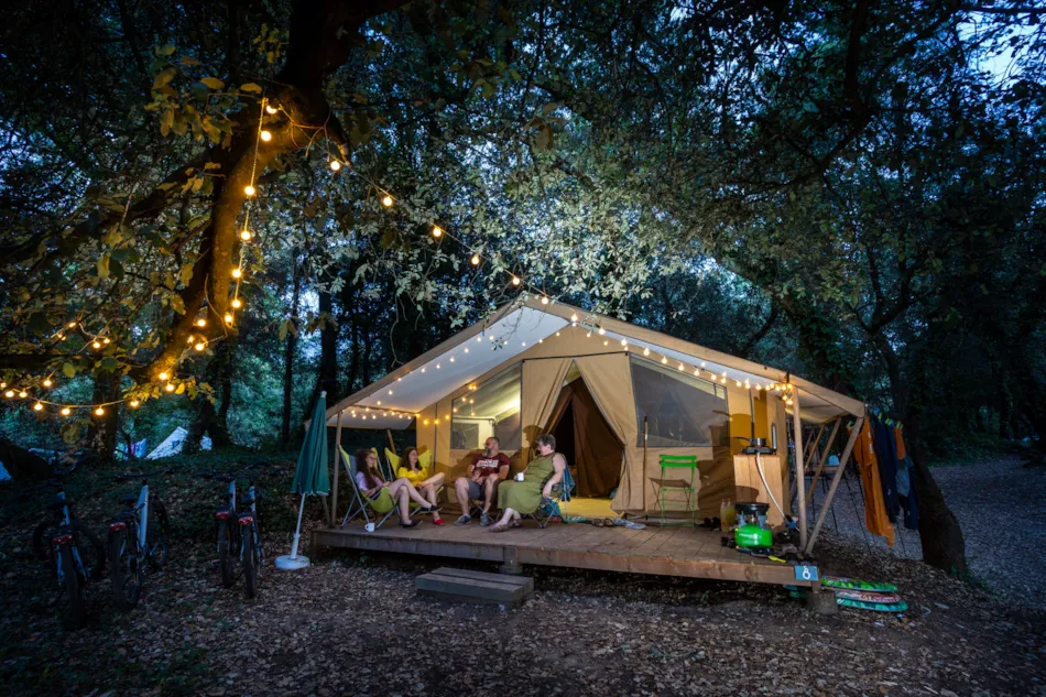 Huttopia Oléron Les Chênes Verts