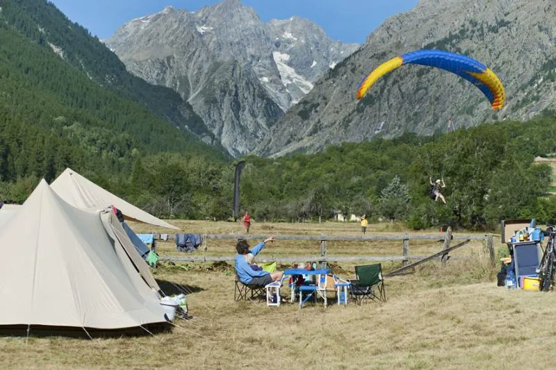 Emplacement Camping Confort