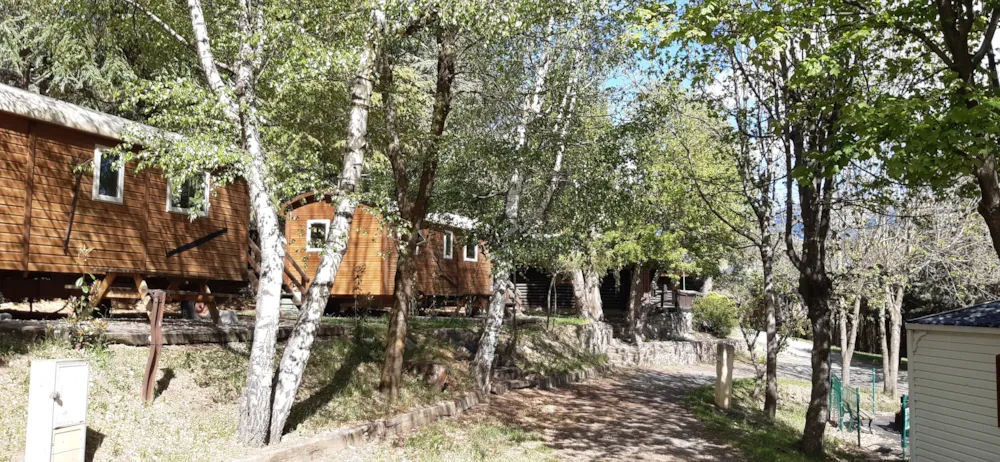 Location - Roulotte 21 M² - LES JARDINS D'ESTAVAR