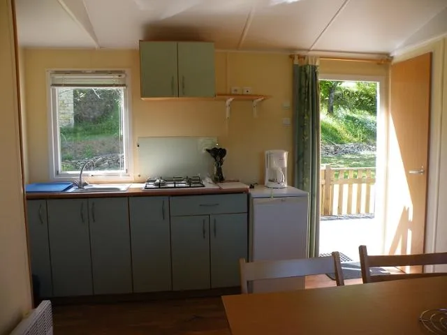 Locatif Bois Avec Terrasse Couverte -  Climatisation