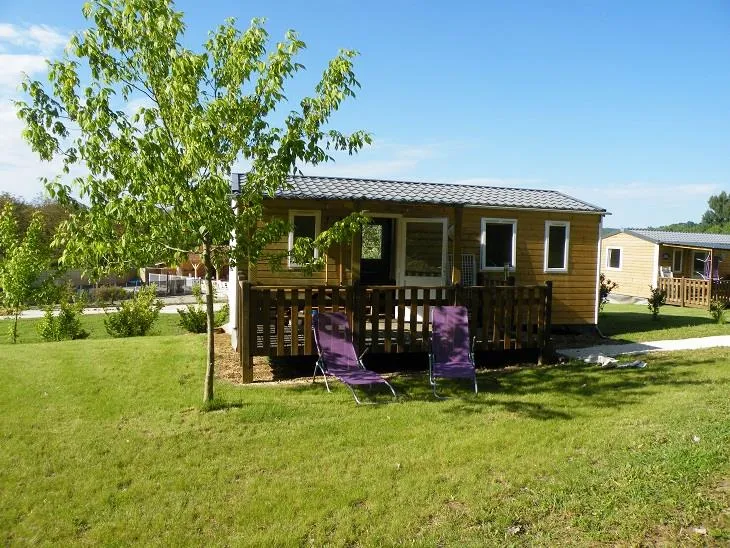 Locatif Bois Avec Terrasse Couverte -  Climatisation