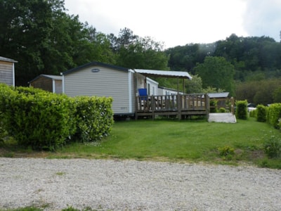 Mobil-home for all so adapted to the handicapped persons