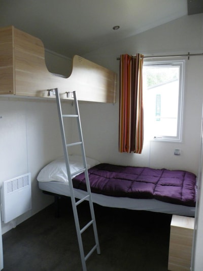 Mobil-home for all so adapted to the handicapped persons