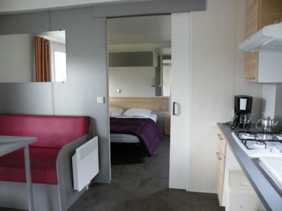 Mobil-home for all so adapted to the handicapped persons