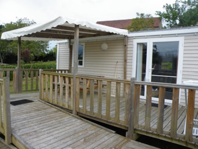 Mobil-home for all so adapted to the handicapped persons