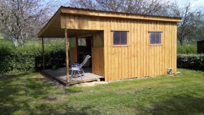 Wooden rental with wooden cladding: with terrace - AIR CONDITIONING Equipped with two bedrooms for 4