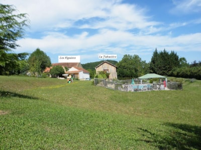 Groupe 3 gîtes La Tabatière, Les Figuiers et La Roulotte