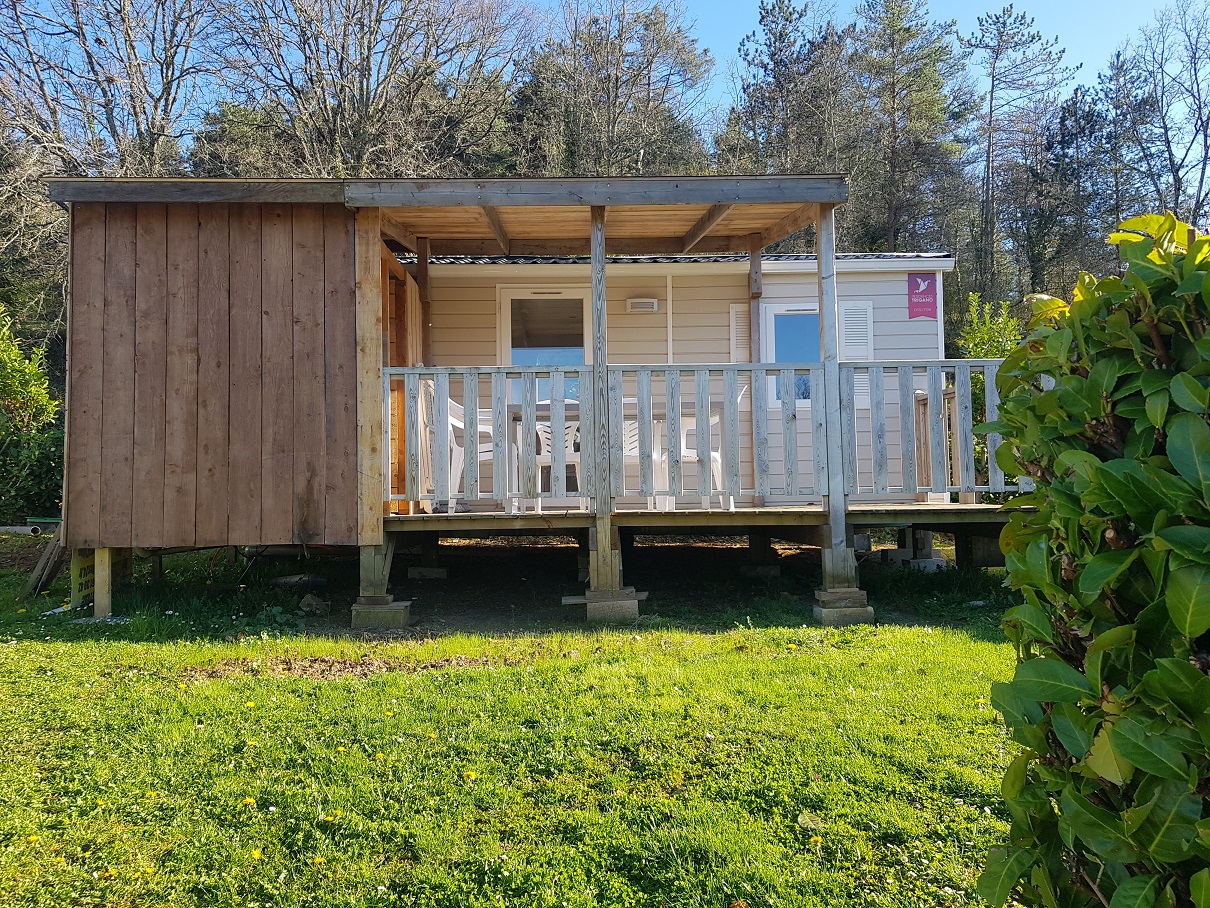 Accommodation - Mobil Home Estival With Bathroom - LE DOMAINE DE PECANY (La Noix de Pecan'y)