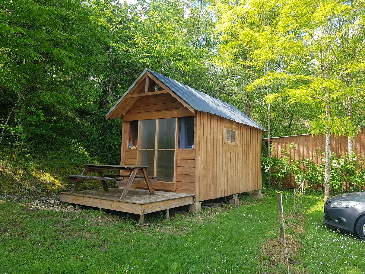 Accommodation - Cabane Roulotte 14 M2 Avec Terrasse - LE DOMAINE DE PECANY (La Noix de Pecan'y)