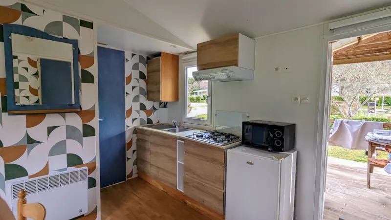 Locatif Bois - Terrasse Couverte Style Chalet - Renove En 2024