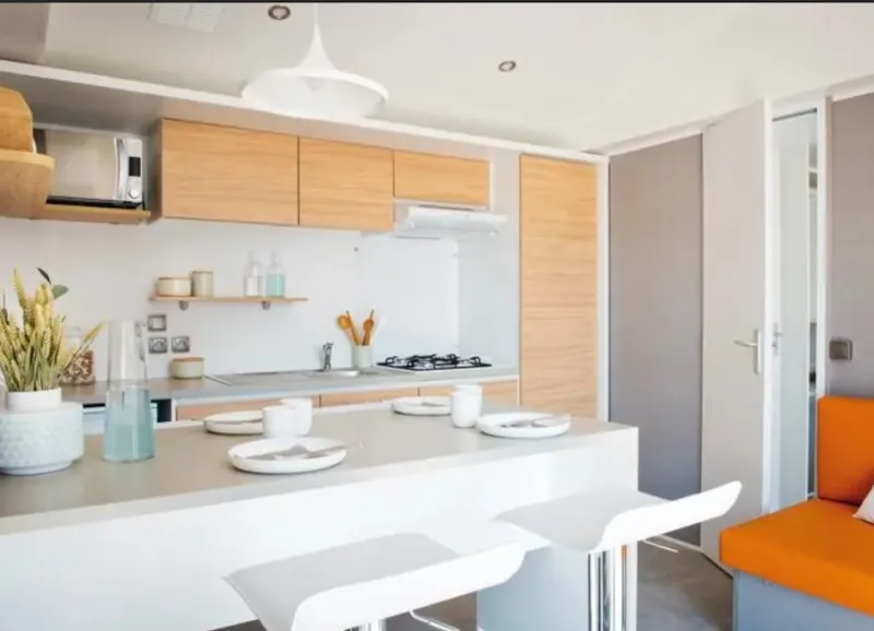 Super Premium 2 Ch / 2 Sde - Climatise