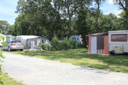 Camping de Brouel *** - image n°5 - Roulottes