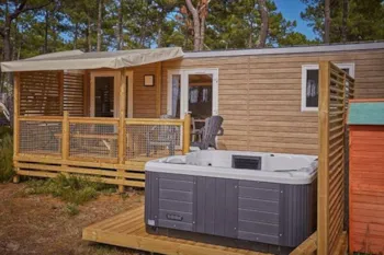 Mietunterkunft - Mobilheim  Premium Exclusive - 35 M² - 3 Schlafzimmer Mit Jacuzzi - Camping Marvilla Parks - Atlantic Club Montalivet