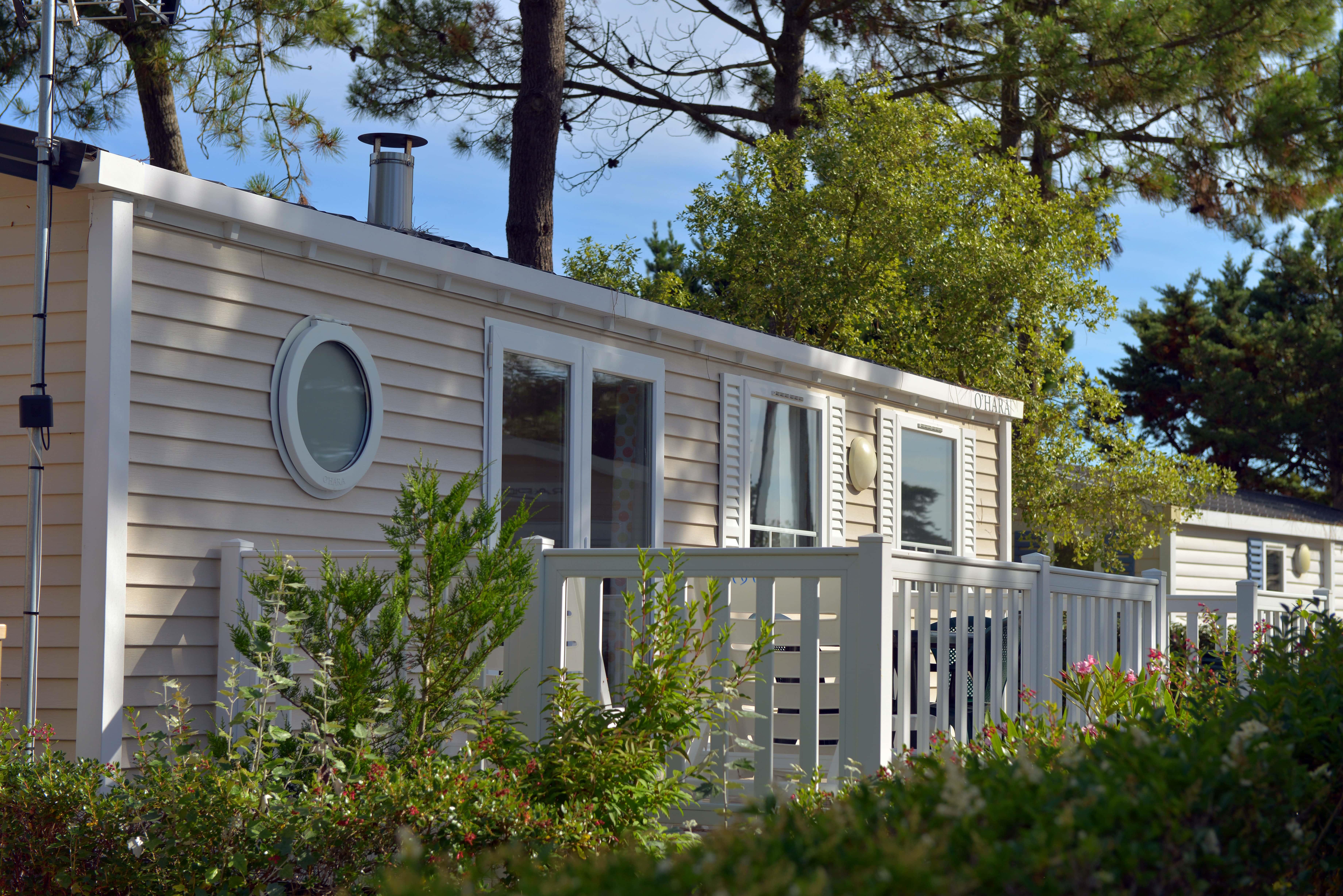 Location - Cottage Grand Confort (2 Chambres) Terrasse + Tv - Camping Le Tropicana