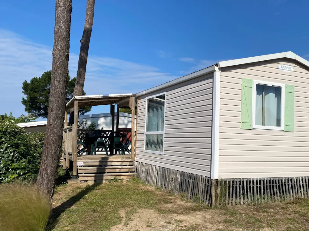Accommodation - Loisirs 2 Bedrooms / 1 Bathroom (Covered Terrace) - Camping Sunêlia Le Tropicana