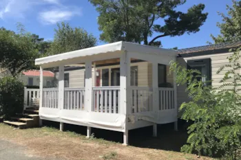 Mietunterkunft - Family 4 Schlafzimmer / 2 Badezimmer (Geschlossene Überdachte Terrasse) - Camping Sunêlia Le Tropicana