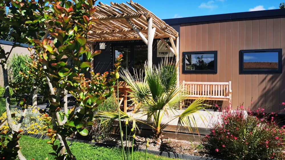 Accommodation - Sunêlia Premium Taos 3 Bedrooms With Hot Tub - Camping Sunêlia Le Tropicana