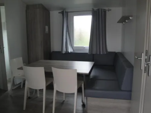 Mietunterkunft - Mobilheim Super Titania 32 M² - 3 Schlafzimmer - image n°3 - Camping BEAUME GIRAUD