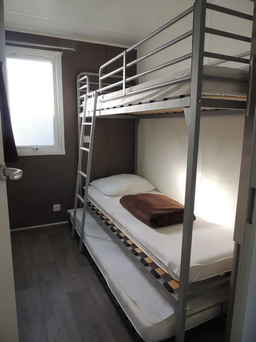 Mietunterkunft - Mobilheim Trigano 33 M² - 2 Schlafzimmer - image n°5 - Camping BEAUME GIRAUD