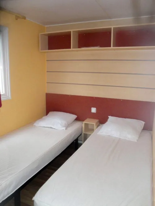 Location - Mobil Home Confort 33 M² - 2 Chambres - image n°5 - Camping BEAUME GIRAUD