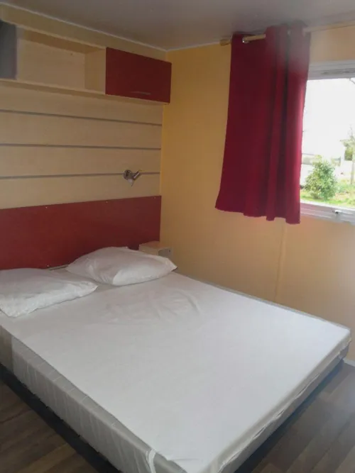 Location - Mobil Home Confort 33 M² - 2 Chambres - image n°4 - Camping BEAUME GIRAUD