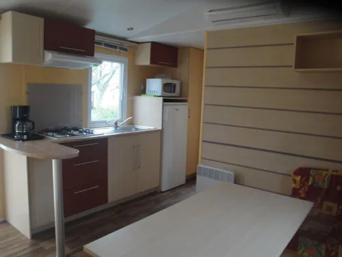 Location - Mobil Home Confort 33 M² - 2 Chambres - image n°2 - Camping BEAUME GIRAUD