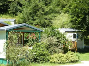 Mietunterkunft - Bungalow Moréa 5 Personen N°16 + 17 - Camping Le Rey