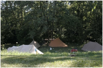 Package pitch Small tent (-10m²) — 2