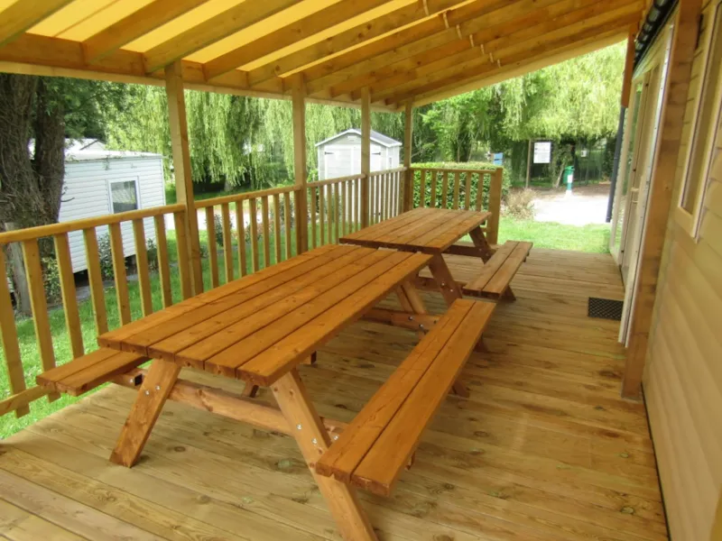 Mobil Home Gamme Premium – 4 Ch – 10 Pers – 2 Sdb