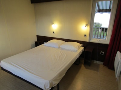Mobile-home 2 bedrooms adapted to the people with reduced mobility