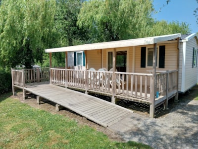Mobile-home 2 bedrooms adapted to the people with reduced mobility