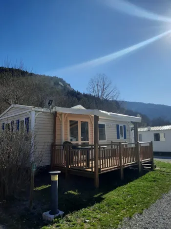 Huuraccommodatie(s) - Stacaravan Confort Titania - 2 Slaapkamers - Camping la Ribière