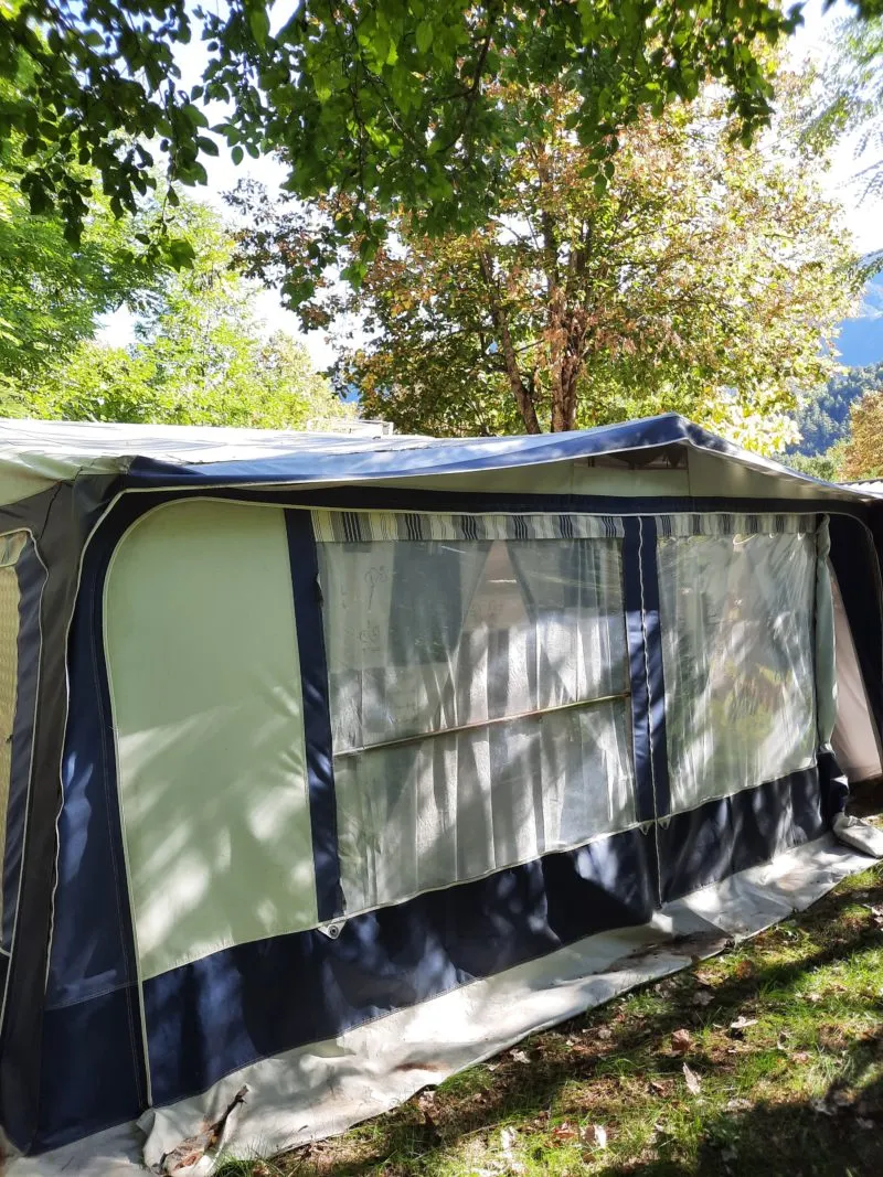 Caravane 1 Chambre - Sans Eau Ni Sanitaires