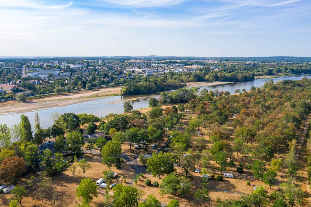 Emplacement - Forfait Nature, Sans Électricité - Camping de L'Ile
