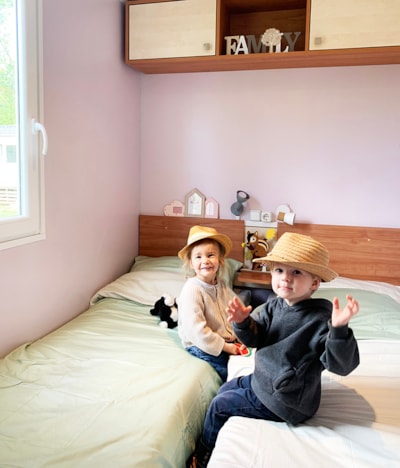 Mobile-home MALIN 24m² - 2 bedrooms - air-conditioning - terrace